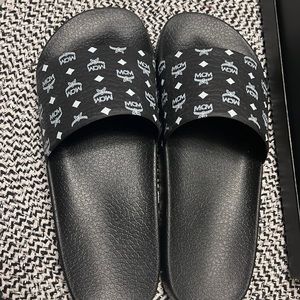 AUTHENTIC BlACK MONOGRAM MCM SLIDES
